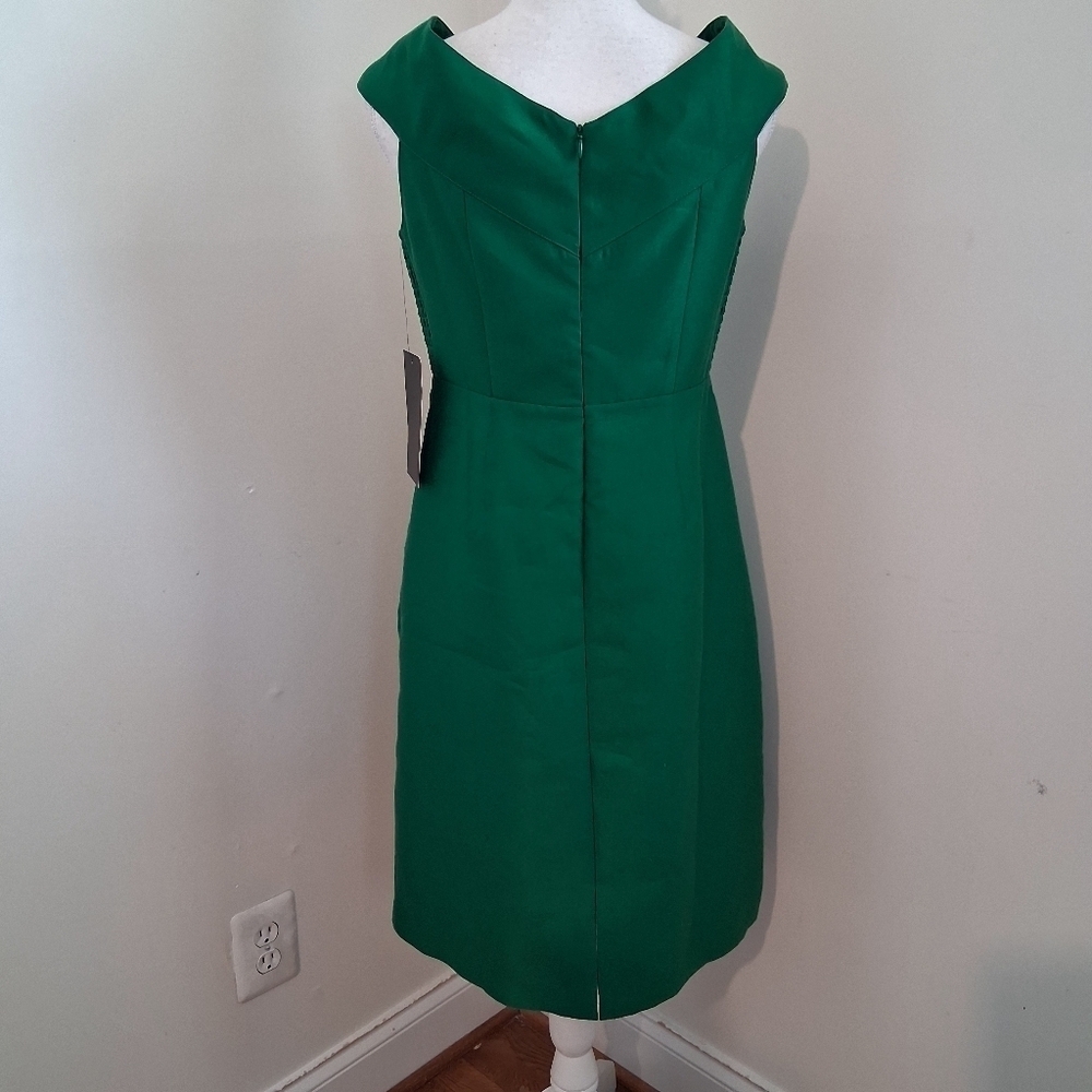 Tuckernuck Draper Green Waverly Dress Size Medium NWT - Picture 6 of 12